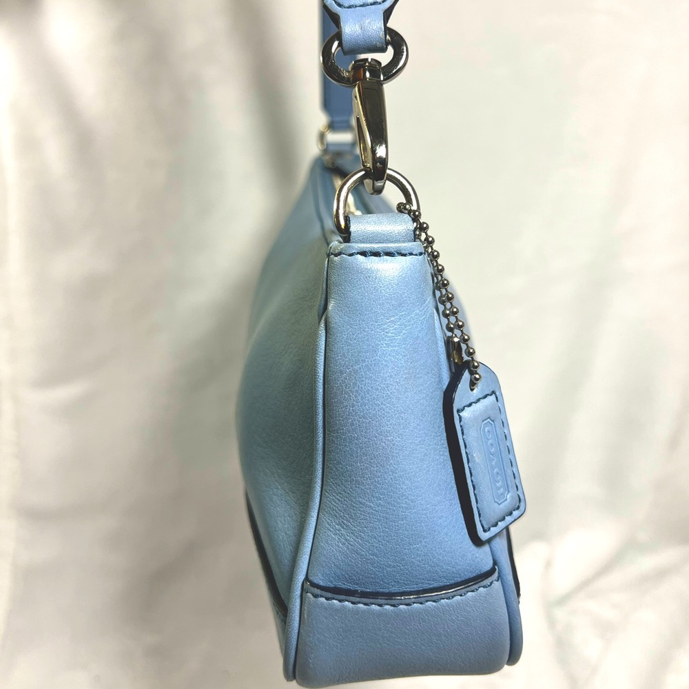 Coach Handbag - Picture 3 of 5